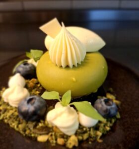 Zomerfruit en dessert bij Herberg Stevensweert